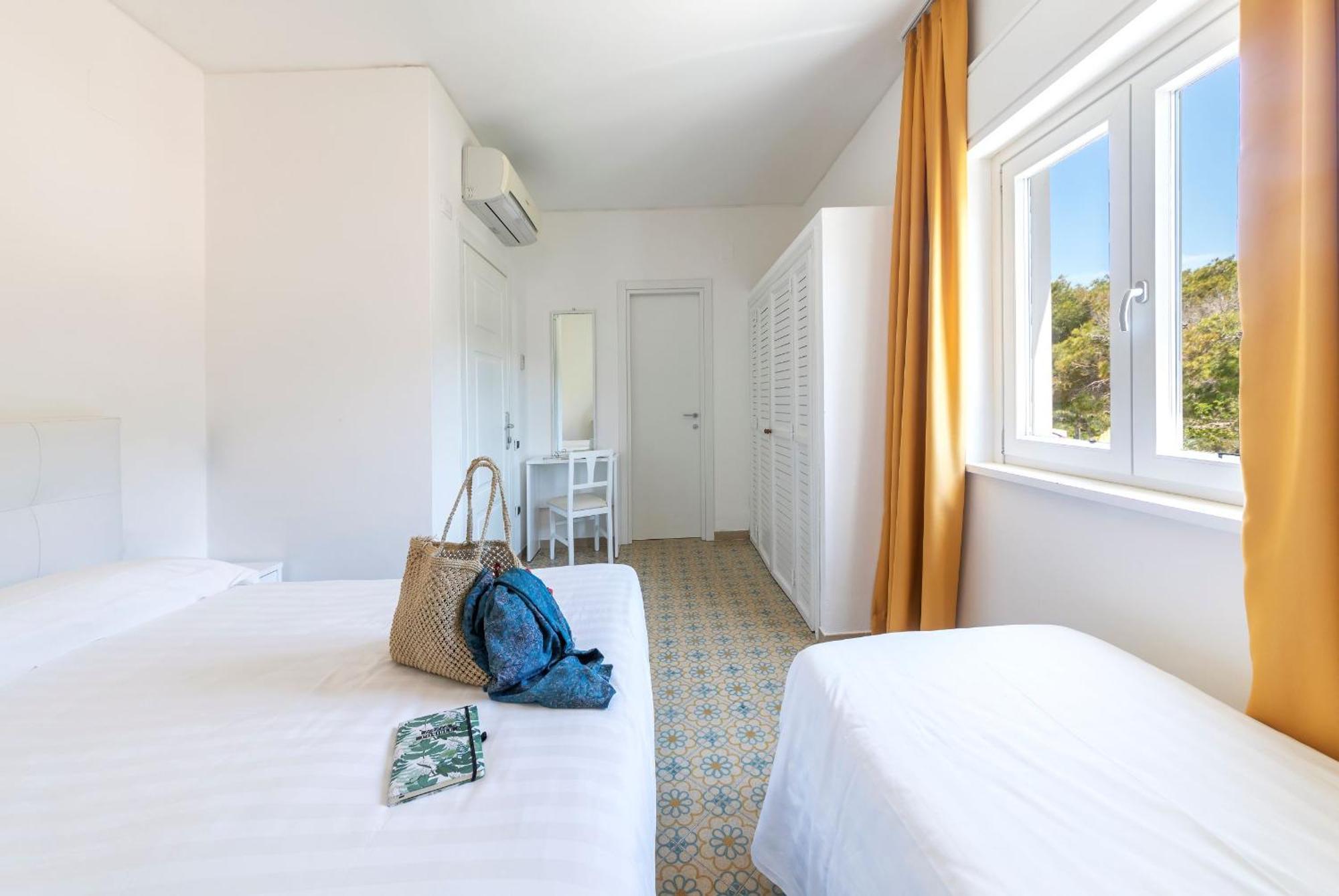 Le Canne Family Resort & Spa Forio di Ischia Rum bild