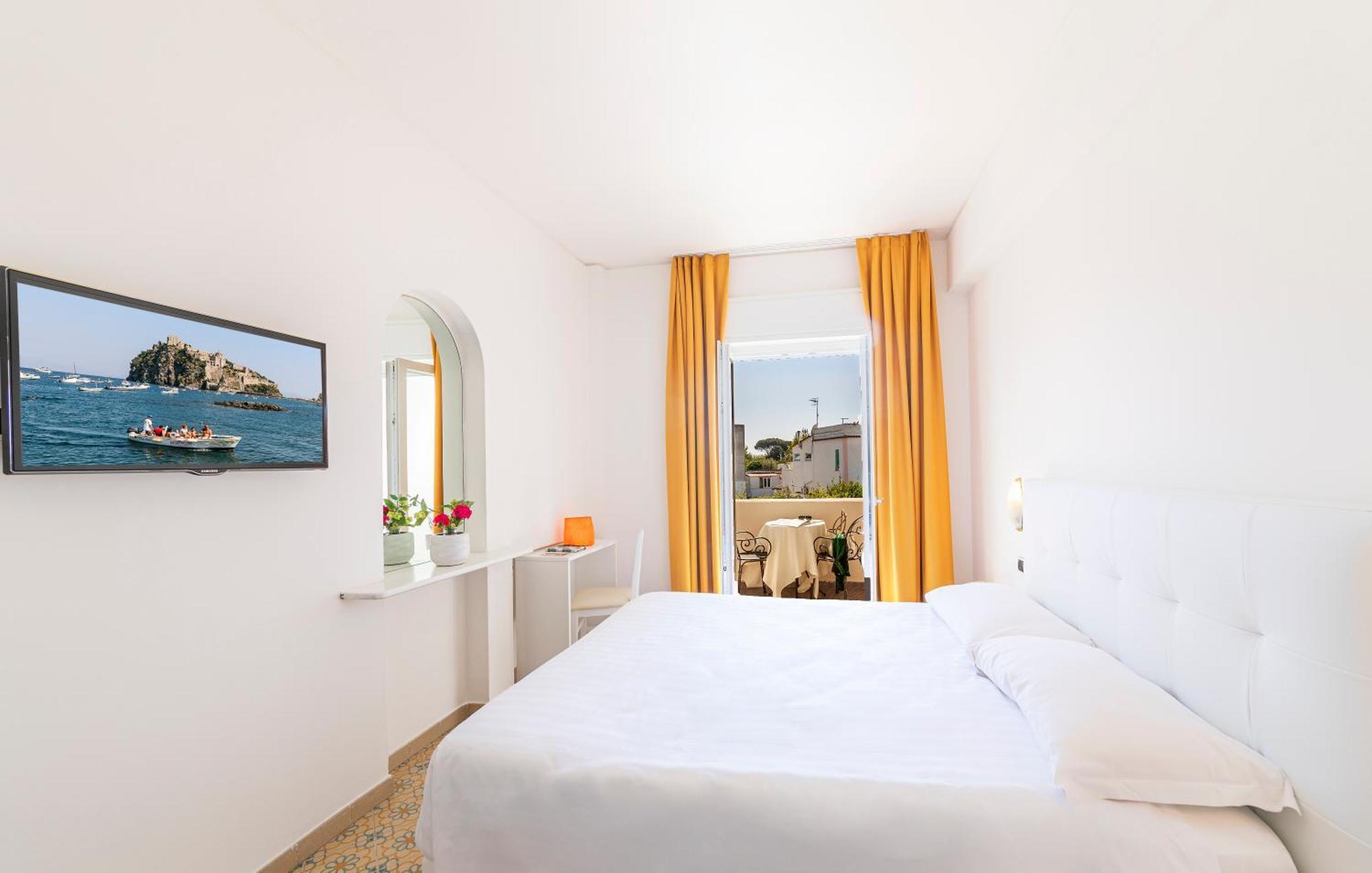 Le Canne Family Resort & Spa Forio di Ischia Rum bild